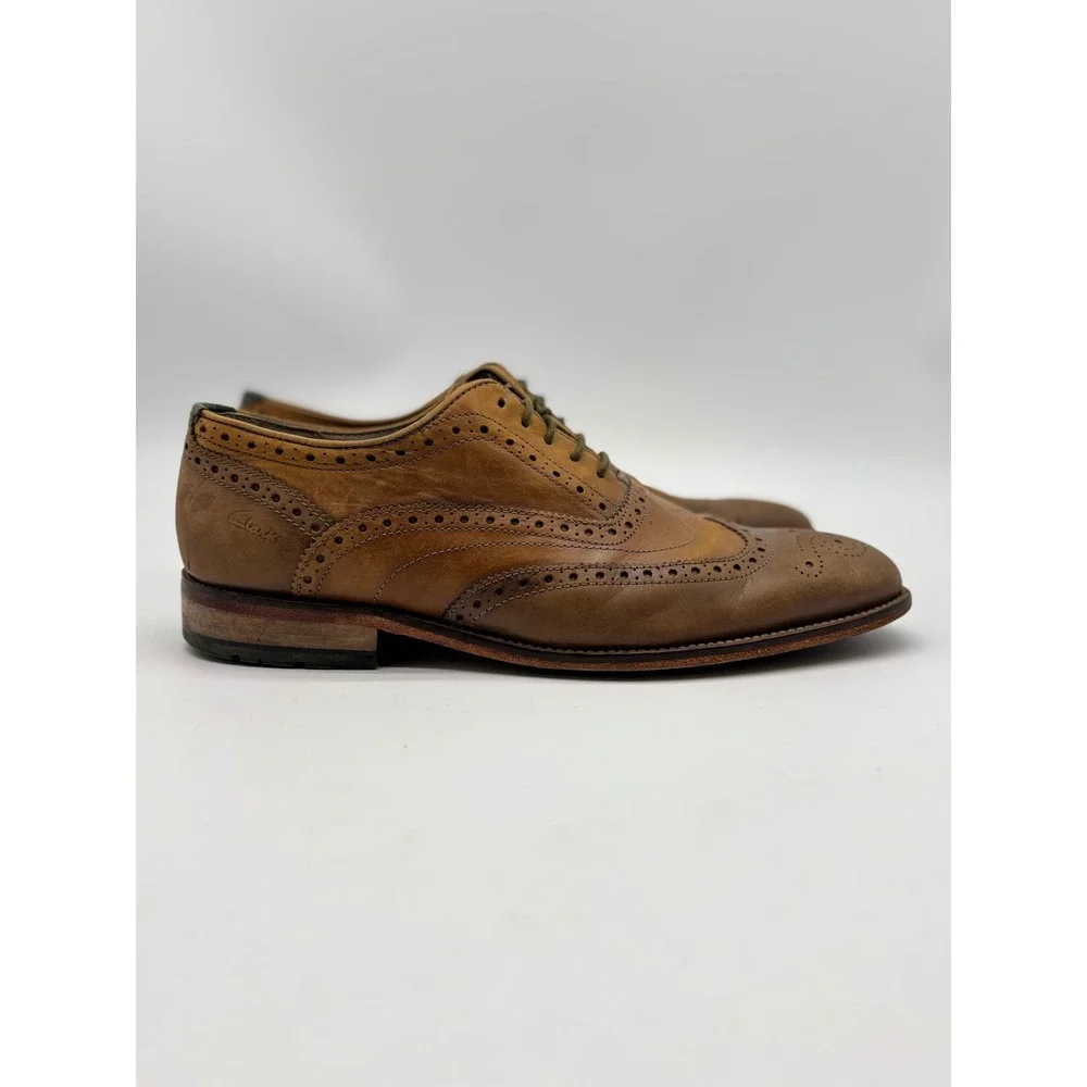 Clarks 1825 Mens Tan Leather Wingtip Brogue Oxford Dress Shoes 9 26109774